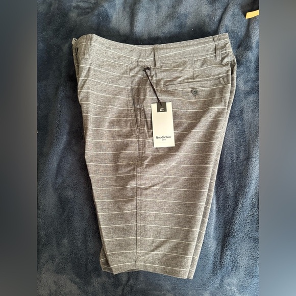 Goodfellow & Co Hybrid Swim Shorts - Picture 2 of 3